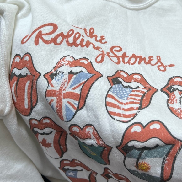 Urban Outfitters The Rolling Stones Distressed Sweatshirt Lips Licks size M New - Picture 4 of 8